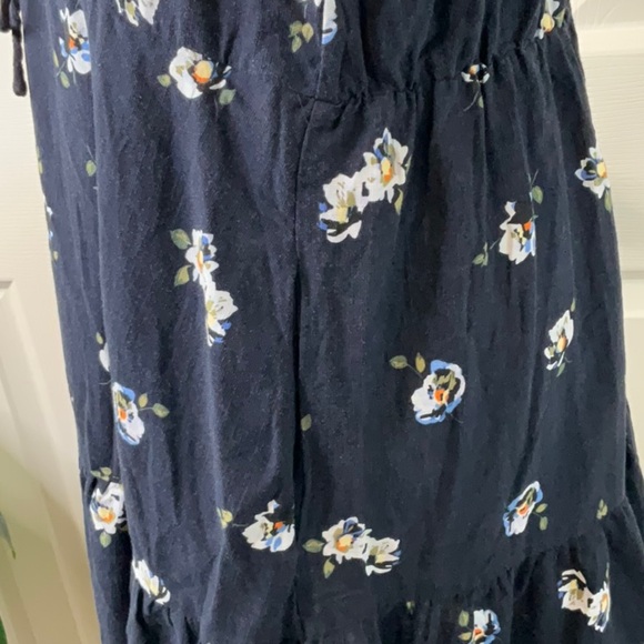 Universal Thread - Women's Flutter Short Sleeve Mini
Skater Dress Size L - Picture 6 of 12